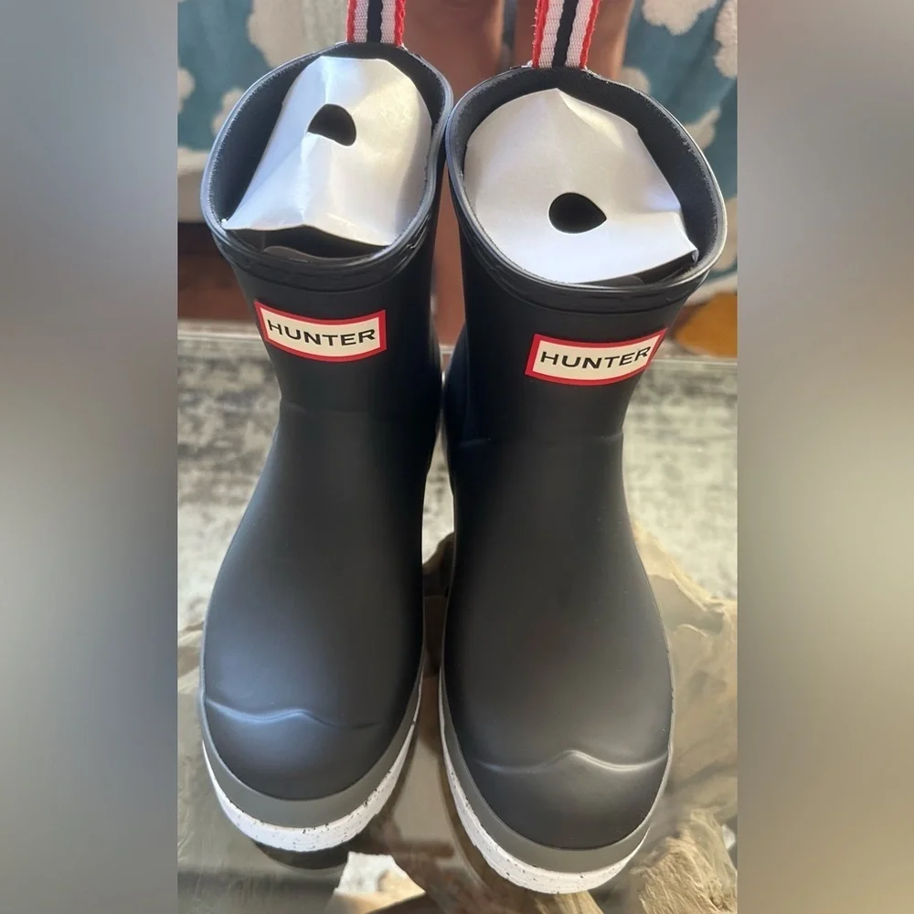 RARE HUNTER NWT ORIGINAL PLAY SPECKLED PLATFORM RAIN BOOT (Women) in Onyx